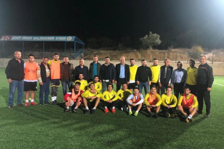 Başkan Yaman futbolcularla bir araya geldi