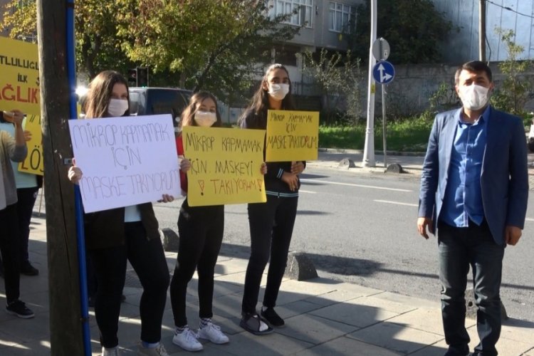 Öğrenciler lösemili çocuklar için yürüdü