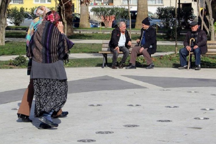 Türkiye yaşlanıyor: 65 yaş ve üzeri nüfusun oranı yüzde 10'a ulaştı