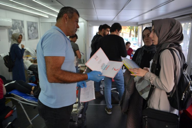 Bursalı Azra için kök hücre bağışladılar