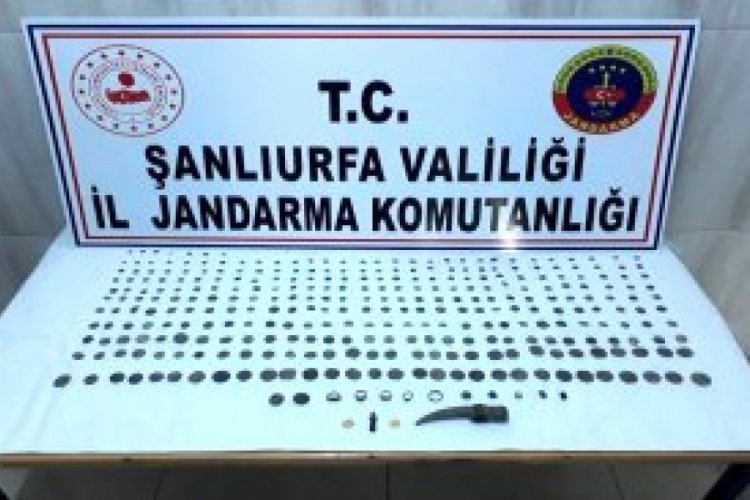 Roma dönemine ait 333 sikke ele geçirildi: 3 tutuklama