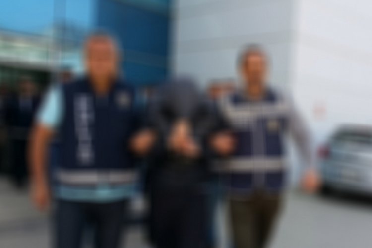 Bursa'da üniversiteli kızları taciz eden sapık tutuklandı