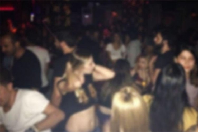 Mekanlara çöktüler! 'Polis duymayacak yoksa sizi yok ederiz!'