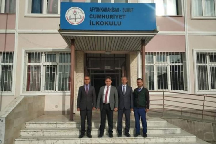 Kaymakam Kaya okulları ziyaret etti