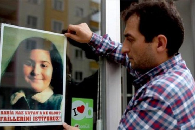 Rabia Naz'ın babası ve gazeteciler serbest