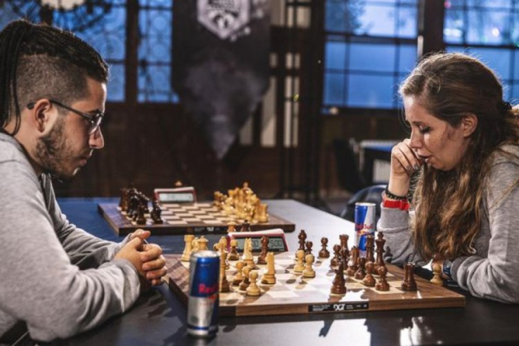 Red Bull Chess Masters'da son eleme heyecanı