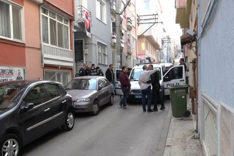 Bursa'da camiye gitmek için evden çıkan yaşlı adam hayatını kaybetti