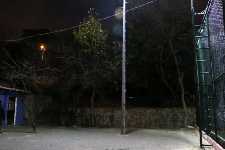 İstanbul Sarıyer'de yer bildiriminde bulundu bacağından vuruldu