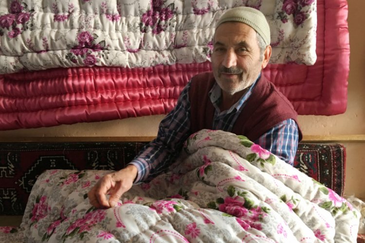'Yorgancılık iğneyle kuyu kazmak'