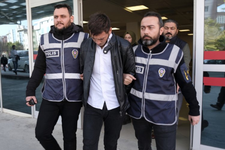 Market soyan nişanlı çift yakalandı