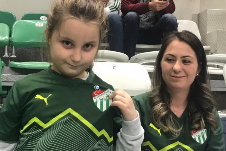 Frutti Extra Bursaspor'dan ''taraftara nazar değmesin''