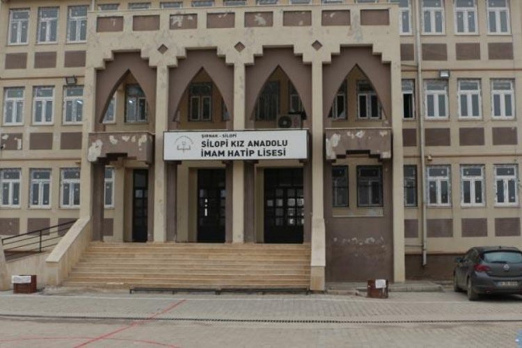 'Okul müdüründen aday öğretmenlere talimat' iddiasına inceleme başlatıldı