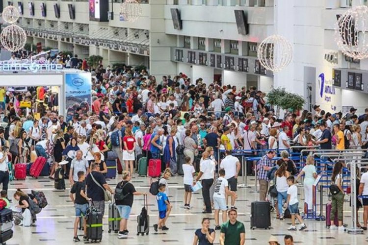Antalya turizmde yüzde 17 büyüdü
