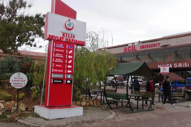 Çobanbey'de zırhlı araç devrildi, 3 asker yaralandı
