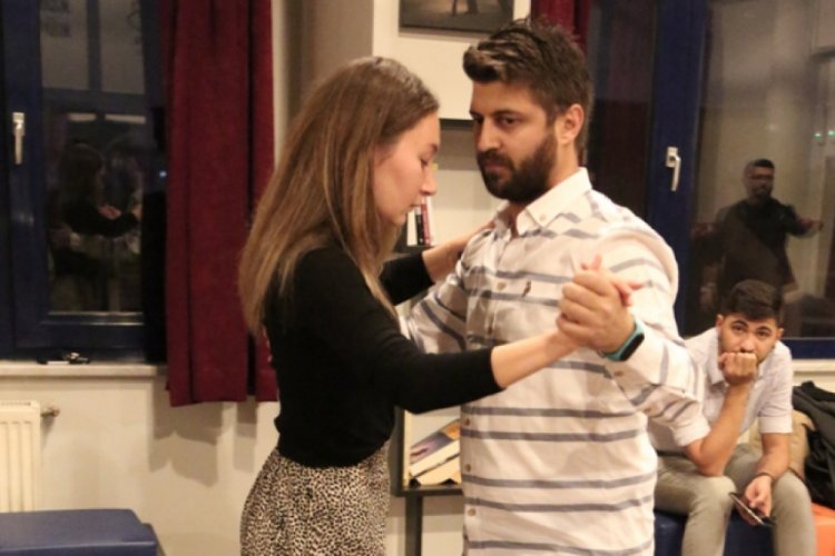 Bursa'da dans atölyeleri tutku haline geldi