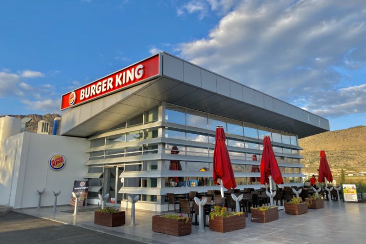 KKTC'de Burger King, Rum ambargosunu deldi