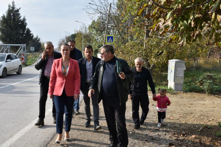 Bursa Gemlik Belediyesi sorunları yerinde tespit ediyor