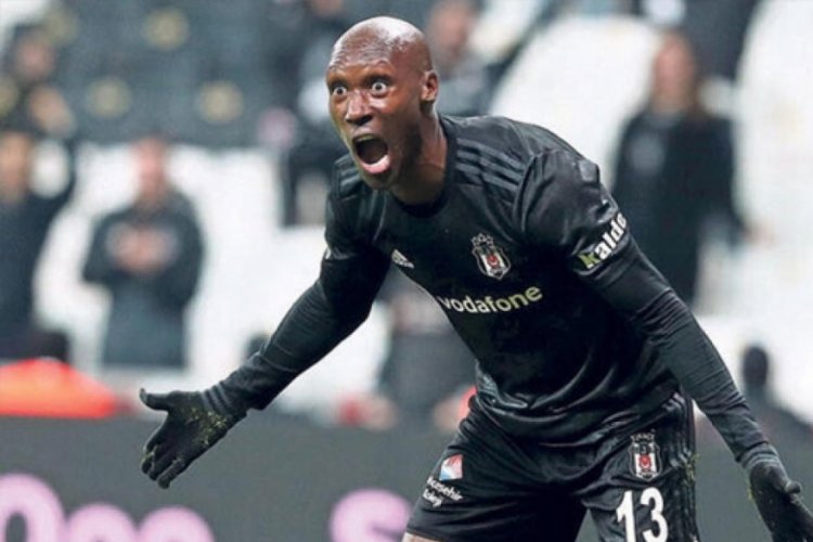 Beşiktaş'ta Atiba ile 1 yıl daha