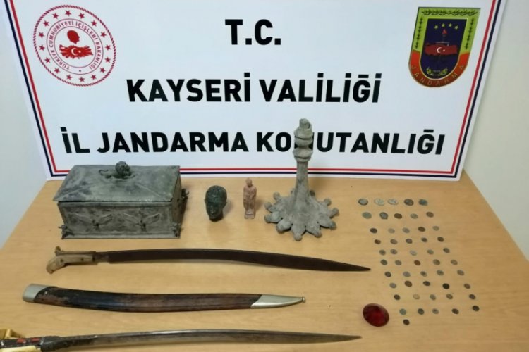 Jandarmadan tarihi eser kılıç operasyonu