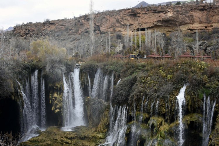 Yerköprü Şelalesi bölgesinde çökme riski