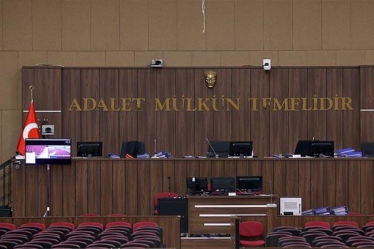 FETÖ'den yargılanan eski emniyet müdürüne hapis cezası