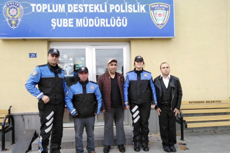 Engelli Gökmen'in polis olma hayallerini Toplum Destekli Polisler gerçekleştirdi