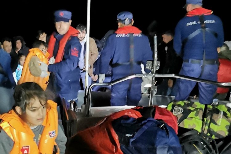 Kuşadası'nda 40 düzensiz göçmen yakalandı