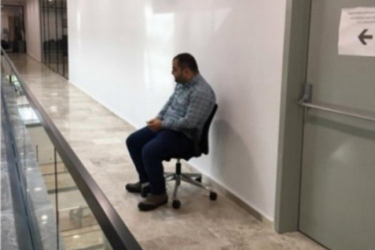 Başkandan şoföre 'beni görünce ayağa kalkmadın' cezası