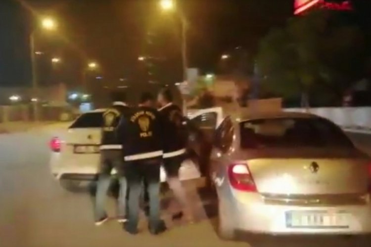 Polis, silah satıcısını böyle yakaladı