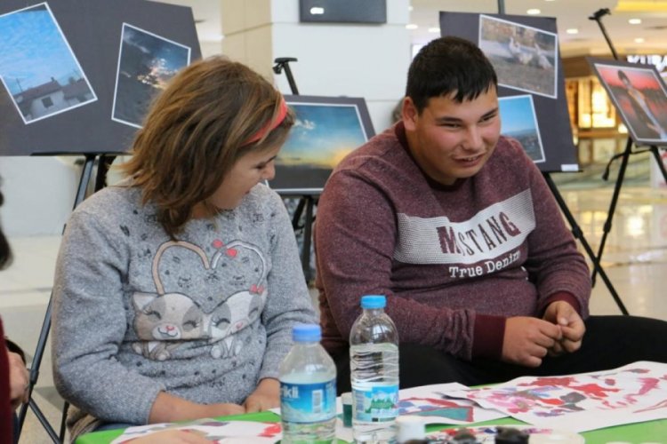 Özel eğitim öğrencilerinden anlamlı sergi