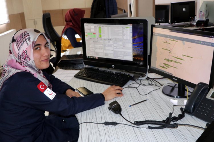 112'ye 'Sevgilimden ayrıldım barıştırabilir misiniz?' telefonu
