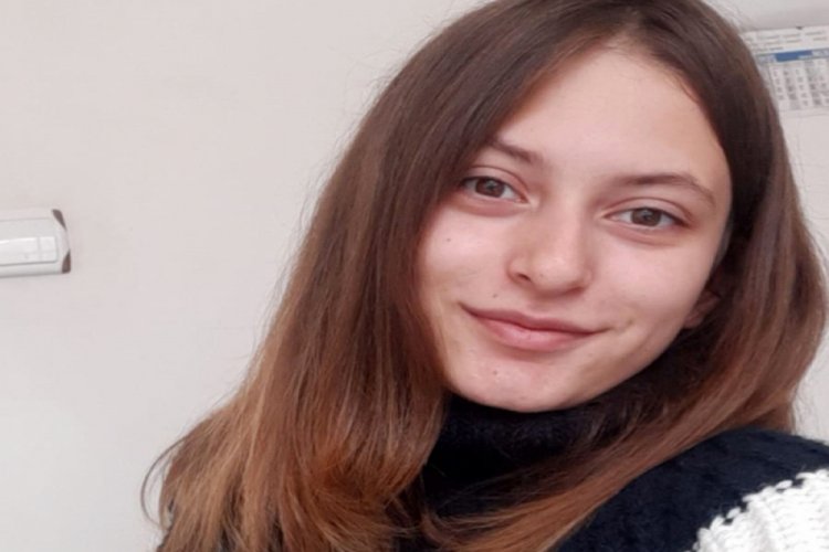 İzmir'de 17 yaşındaki genç kızdan 12 gündür haber alınamıyor