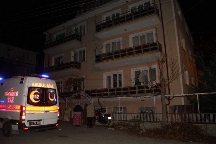 Değişiklik olsun diye kayınvalidesine gitti, herkes uyuduktan sonra camdan atladı
