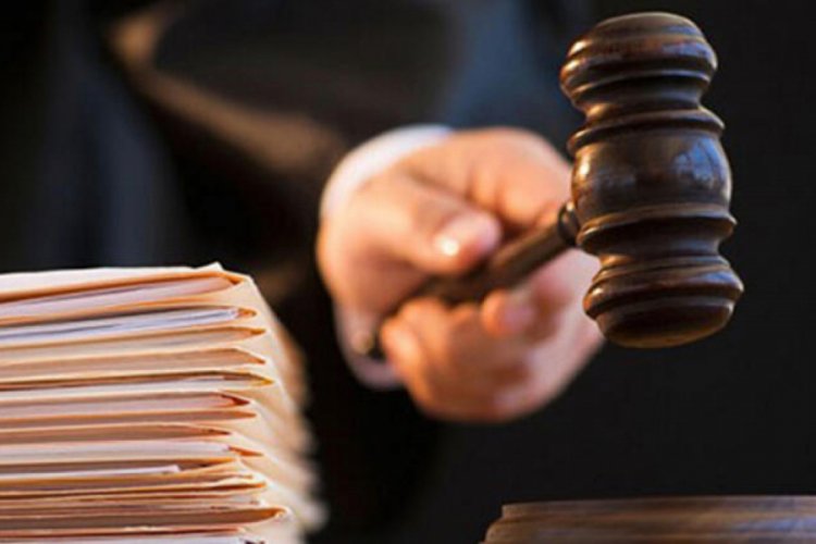 Evde uyuşturucu satışıyla suçlanan kadına hapis