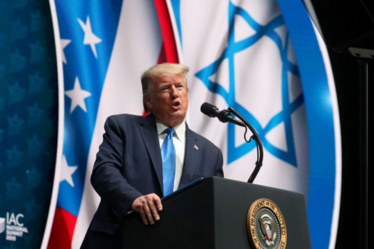 Trump'tan 'paragöz Yahudiler tabii ki bana oy verecek' mesajı
