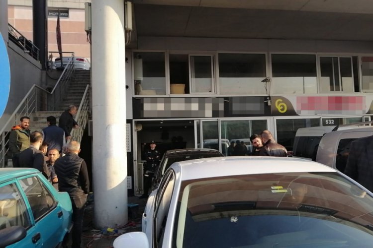 Silahlı kavgada bir kişi hayatını kaybetti