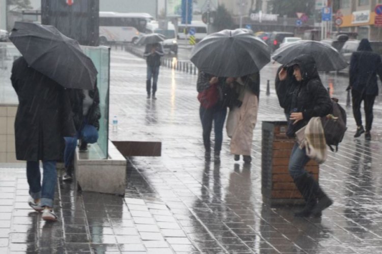 Marmara Bölgesi'nde yağmur ve sağanak uyarısı