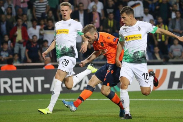 Medipol Başakşehir Borussia Mönchengladbach deplasmanında