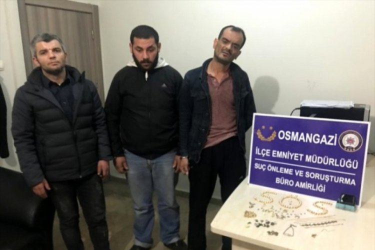Bursa'da kuyumcuyu soyan zanlılar yakalandı