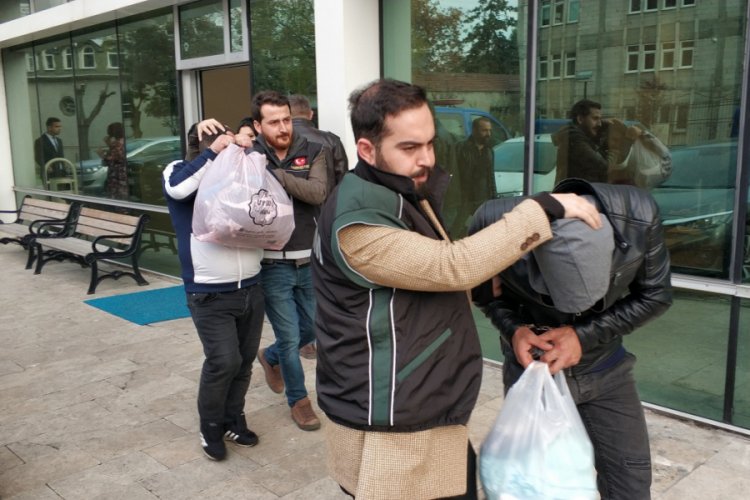 Uyuşturucu ticaretinde şüpheliler tutuklandı