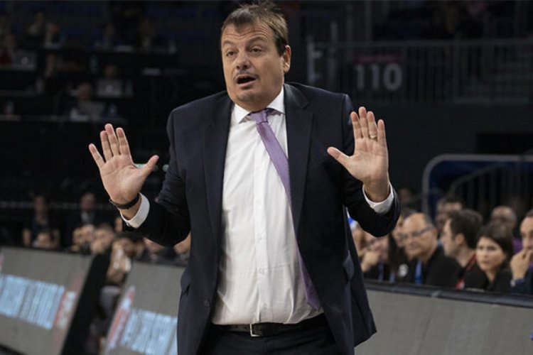 Fenerbahçe taraftarından Ergin Ataman'a tepki!