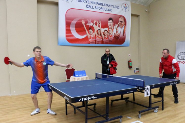 Özel Sporcular Masa Tenisi Şampiyonası başladı