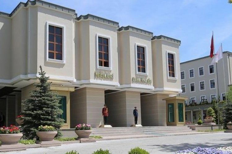 İsveçli yabancı terörist savaşçı sınır dışı edildi