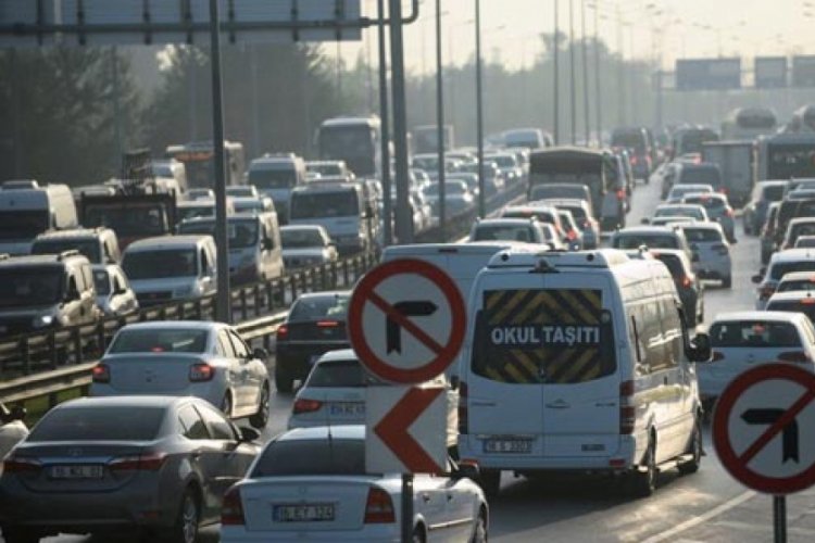 Bursa'da trafiğe miting ayarı