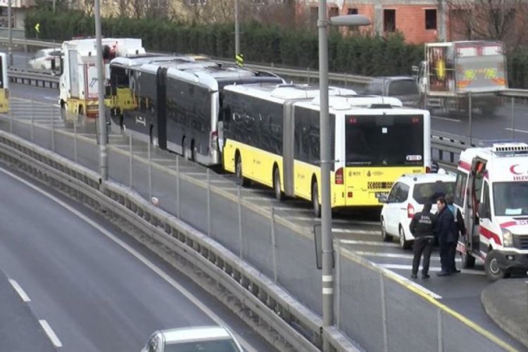 Okmeydanı'nda metrobüs kazası