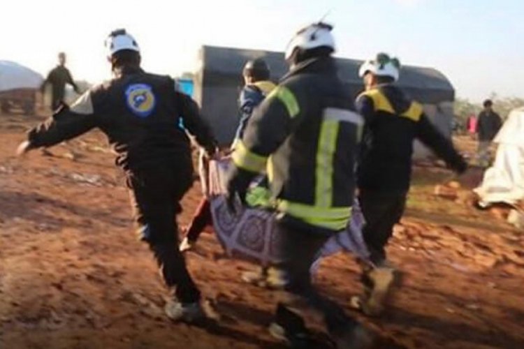 Rus savaş uçakları mülteci kampını vurdu
