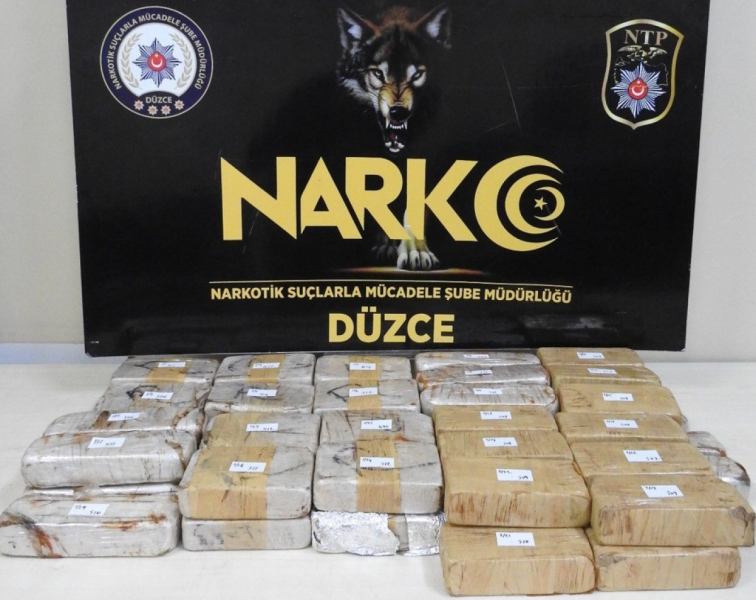 Uyuşturucu operasyonunda 5 tutuklama