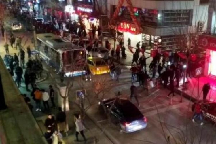 Elazığ'da çok sayıda aile geceyi dışarıda geçirdi