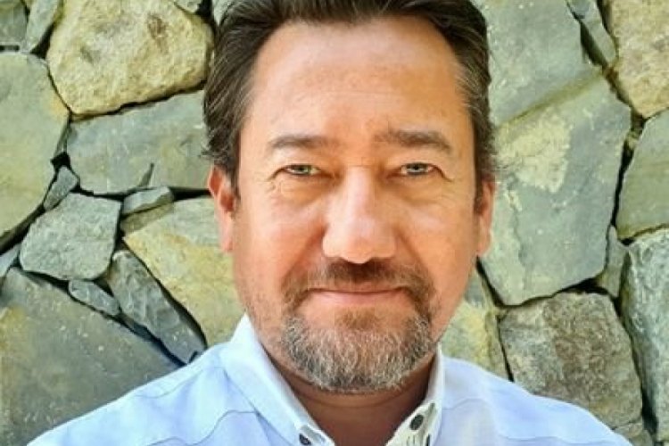 Gazeteci Serdar Akinan hakkında suç duyurusu