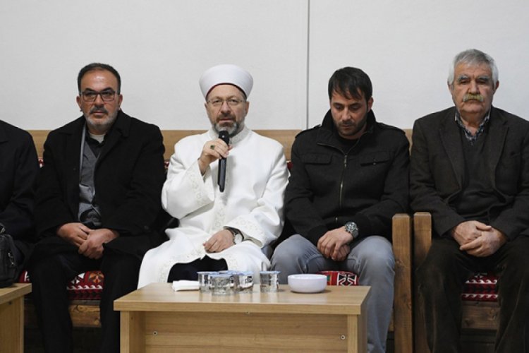 ''Depremde vefat edenler hükmen şehittir''